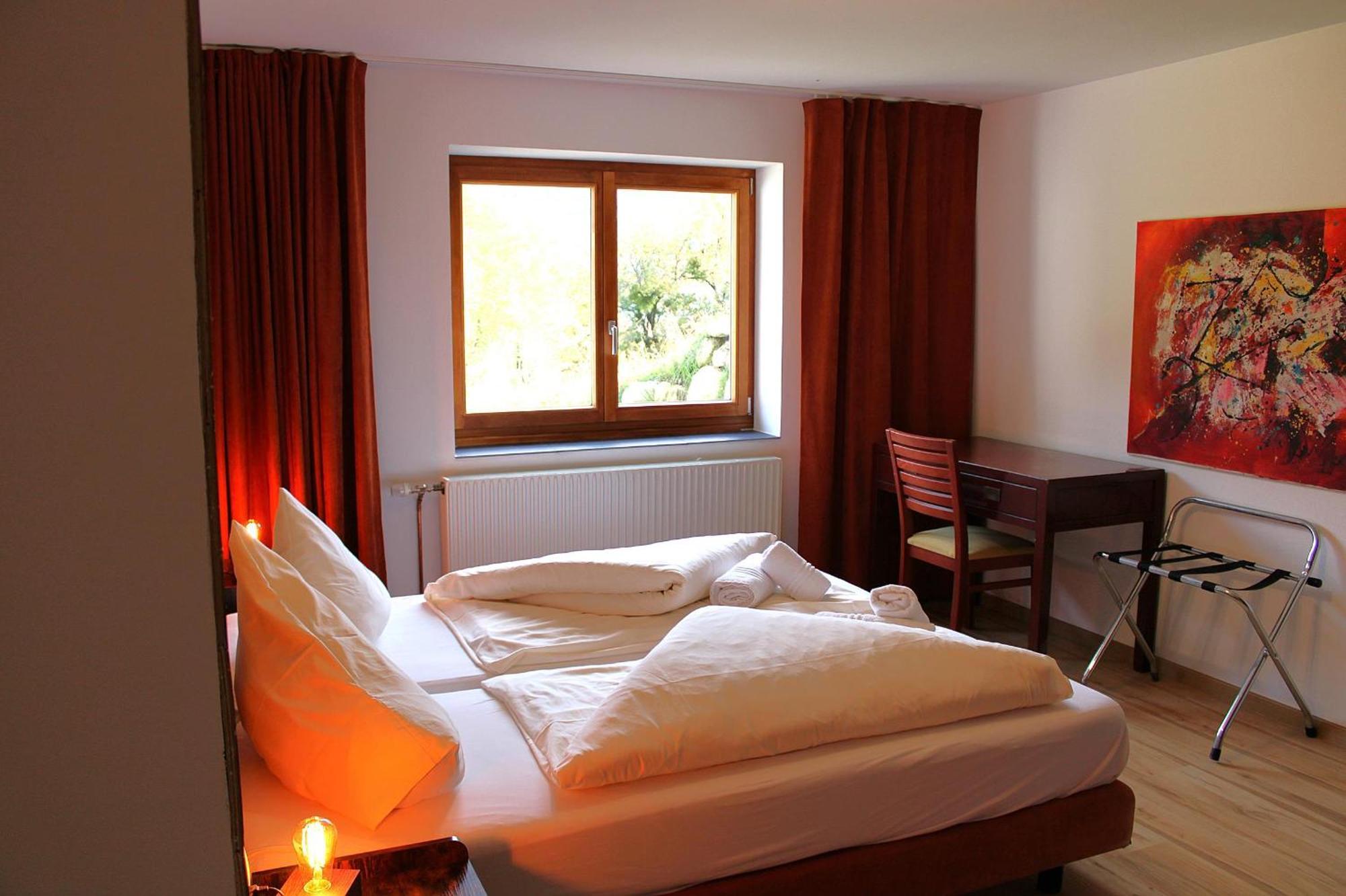 Haus Kleiner Turm Apartment Schruns ภายนอก รูปภาพ